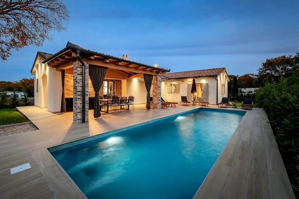 Villa Acorn By Istrialux Mali Vareski Croatia