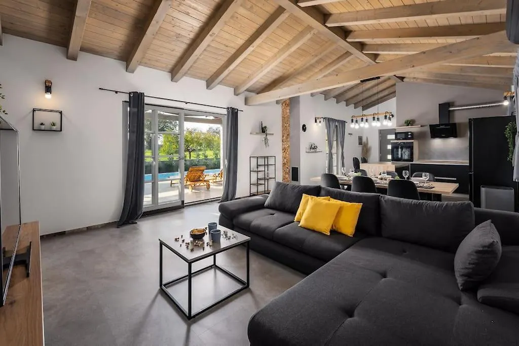 Villa Acorn By Istrialux Mali Vareski 0*,  Croatia